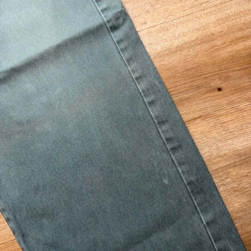 Diesel‎ Jeans Men 30x27 Sage Green Straight Leg Button Fly Made in Italy (Tag32)